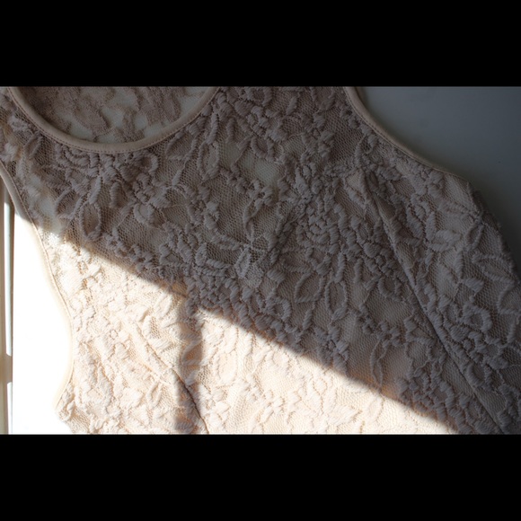 Garage Cream Lace Dress - Picture 3 of 4